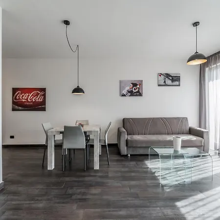 Ospedale Baggiovara - Guerrilla Art House Lägenhet