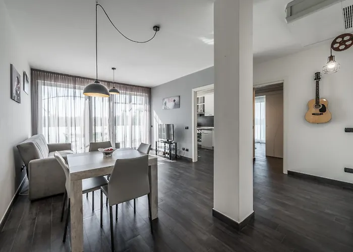 Appartement Ospedale Baggiovara - Guerrilla Art House